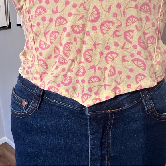 Pink Patterned Halter Top - Picture 2 of 7